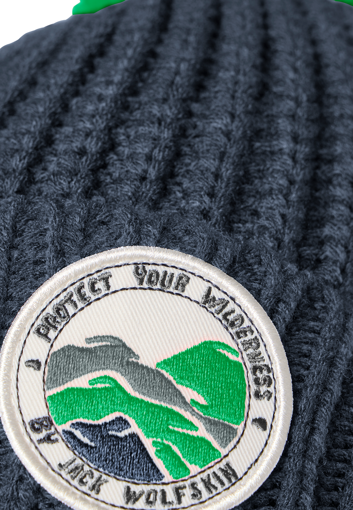 POMPOM BADGE BEANIE K