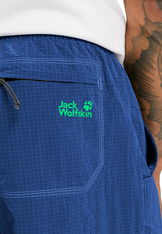 FIND THE WILD SHORTS M