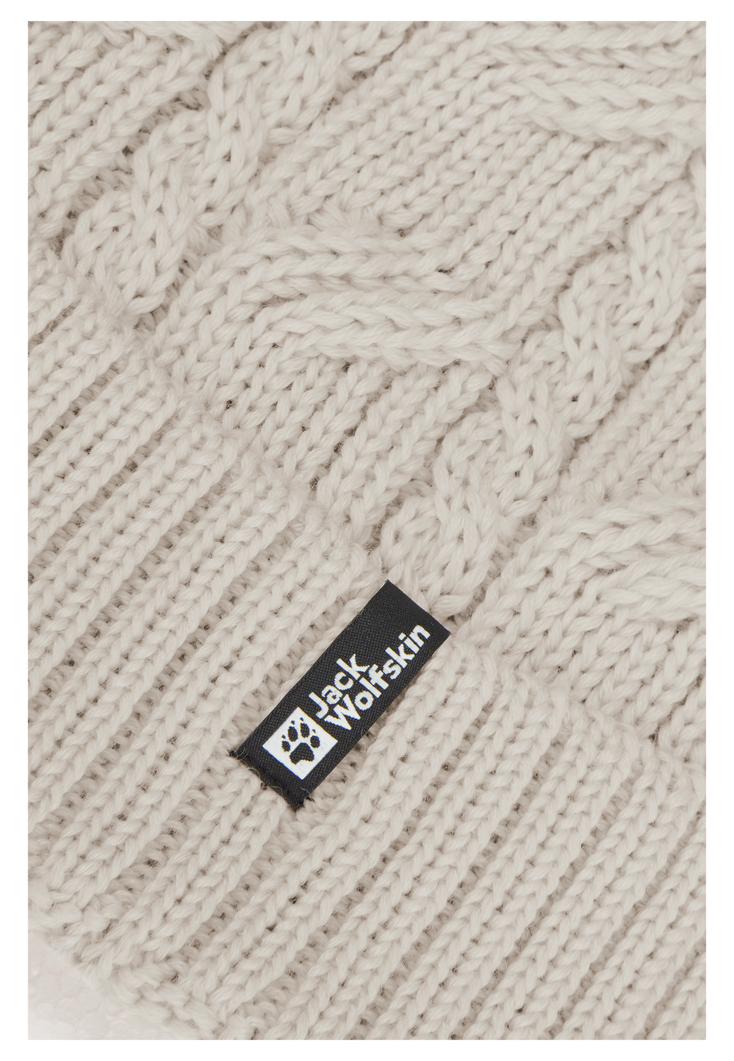POMPOM BEANIE