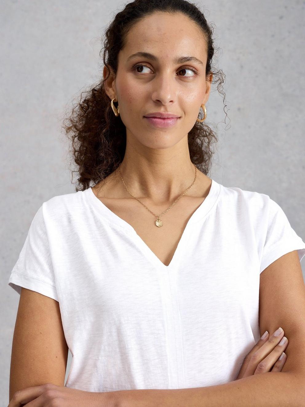 Nelly Notch Neck Tee