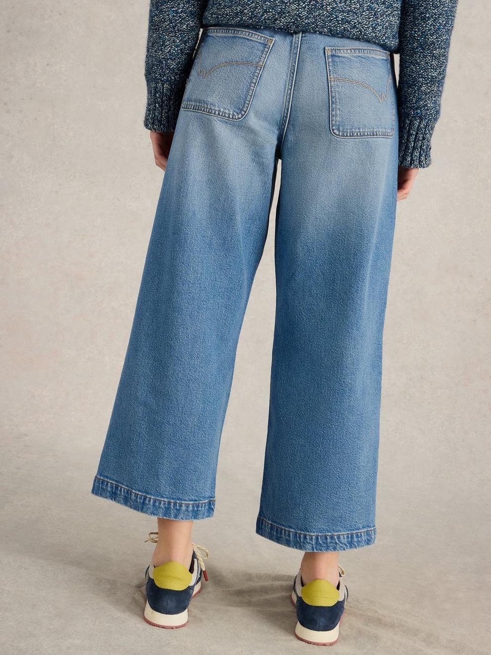 Tia Wide Leg Crop Jean