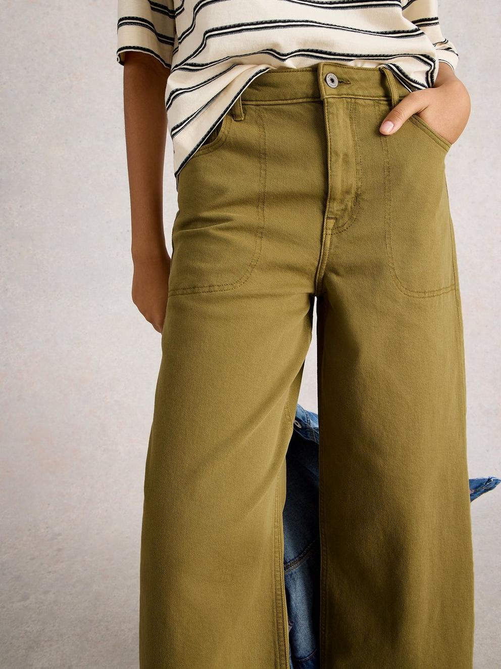 Crop Tia Wide Leg Jean