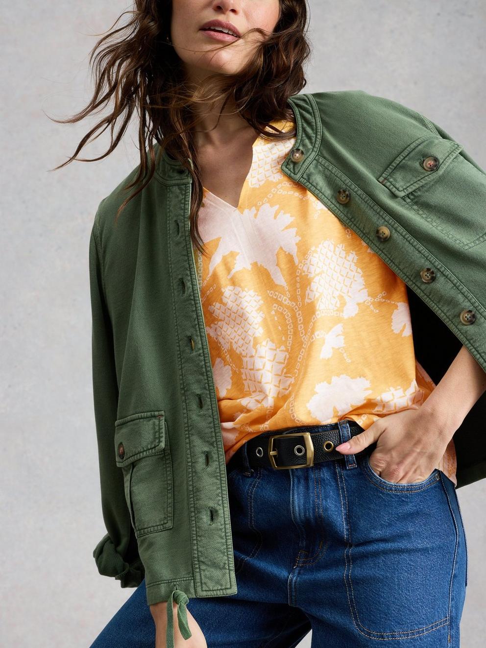 Nelly Notch Neck Print T-Shirt