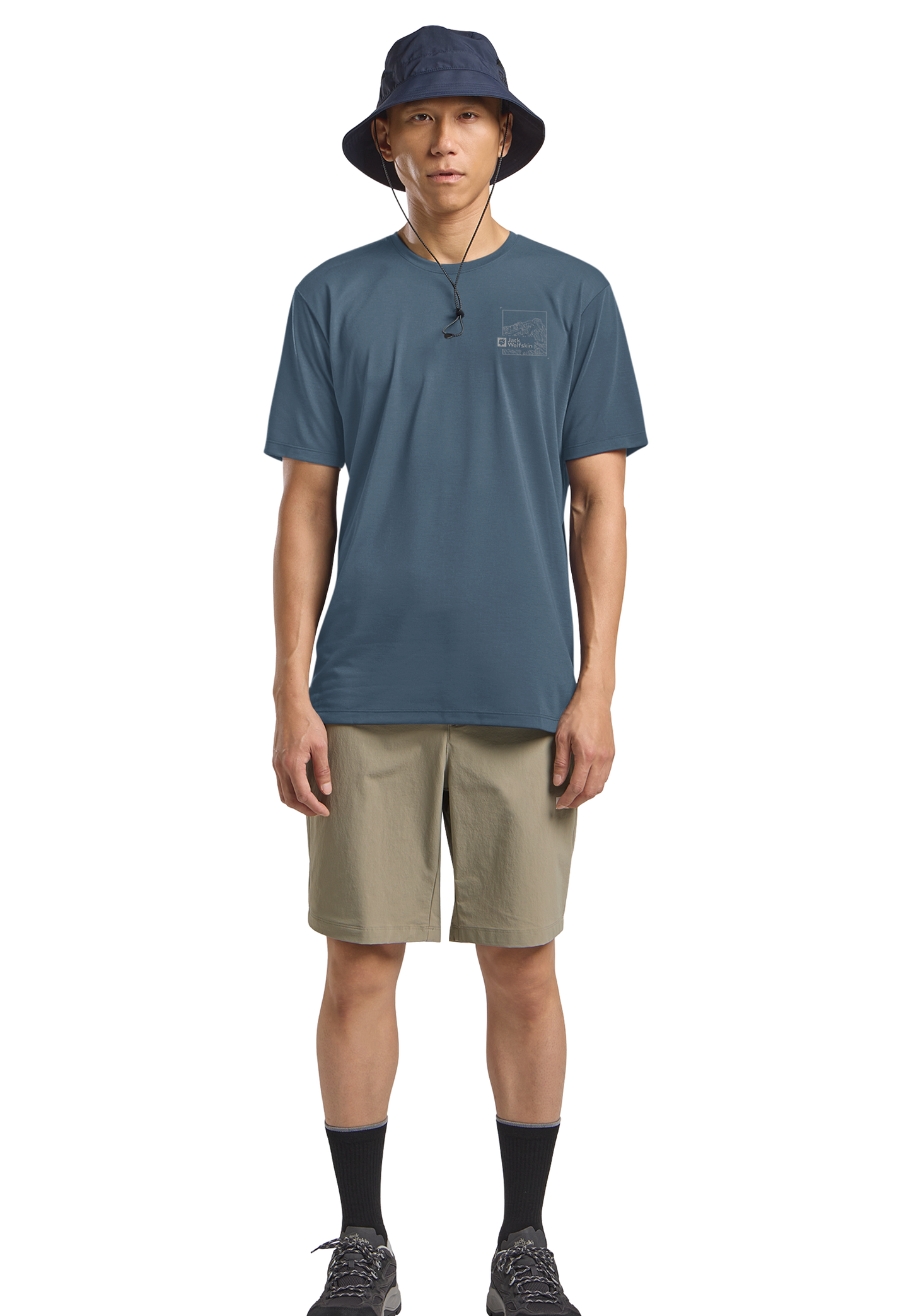 VONNAN GRAPHIC T M