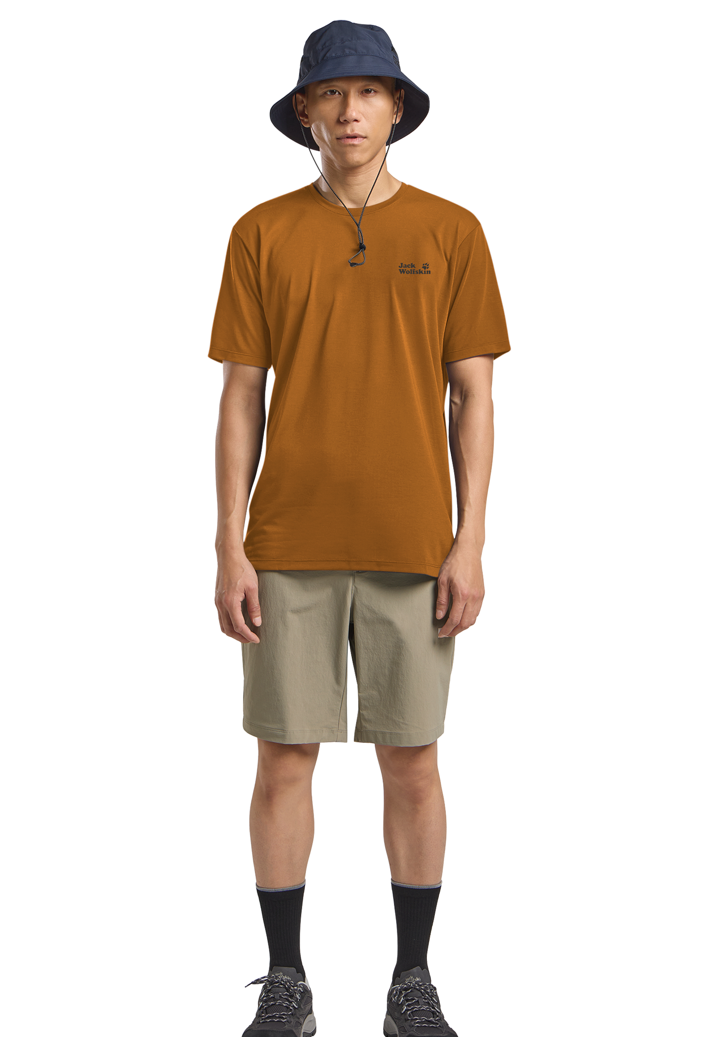 VONNAN GRAPHIC T M