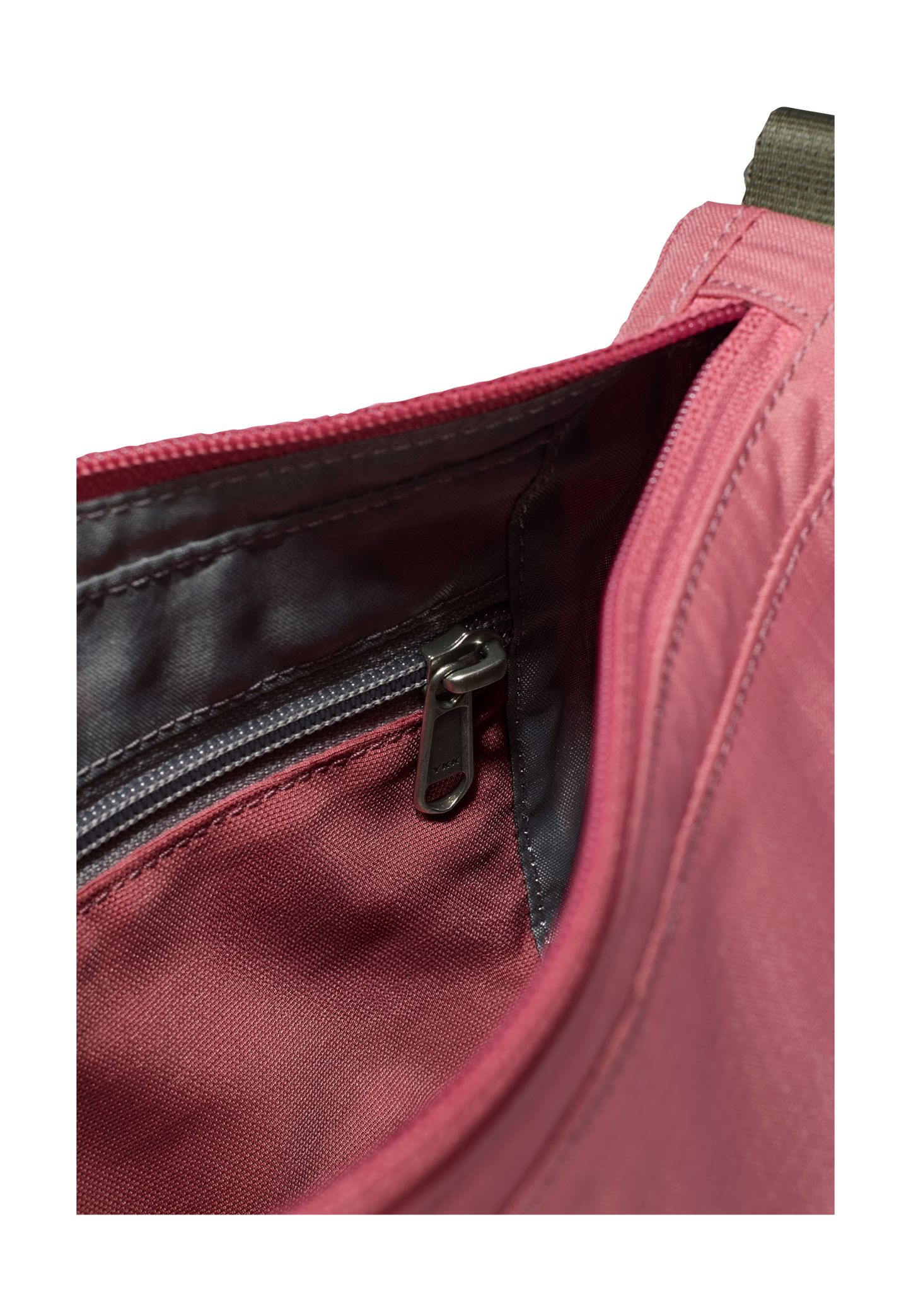 ZOYA 4