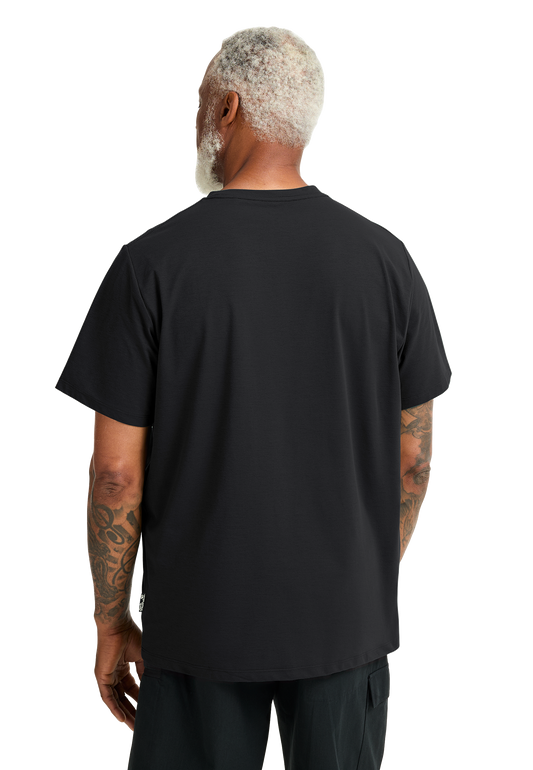 TRAVEL T M
