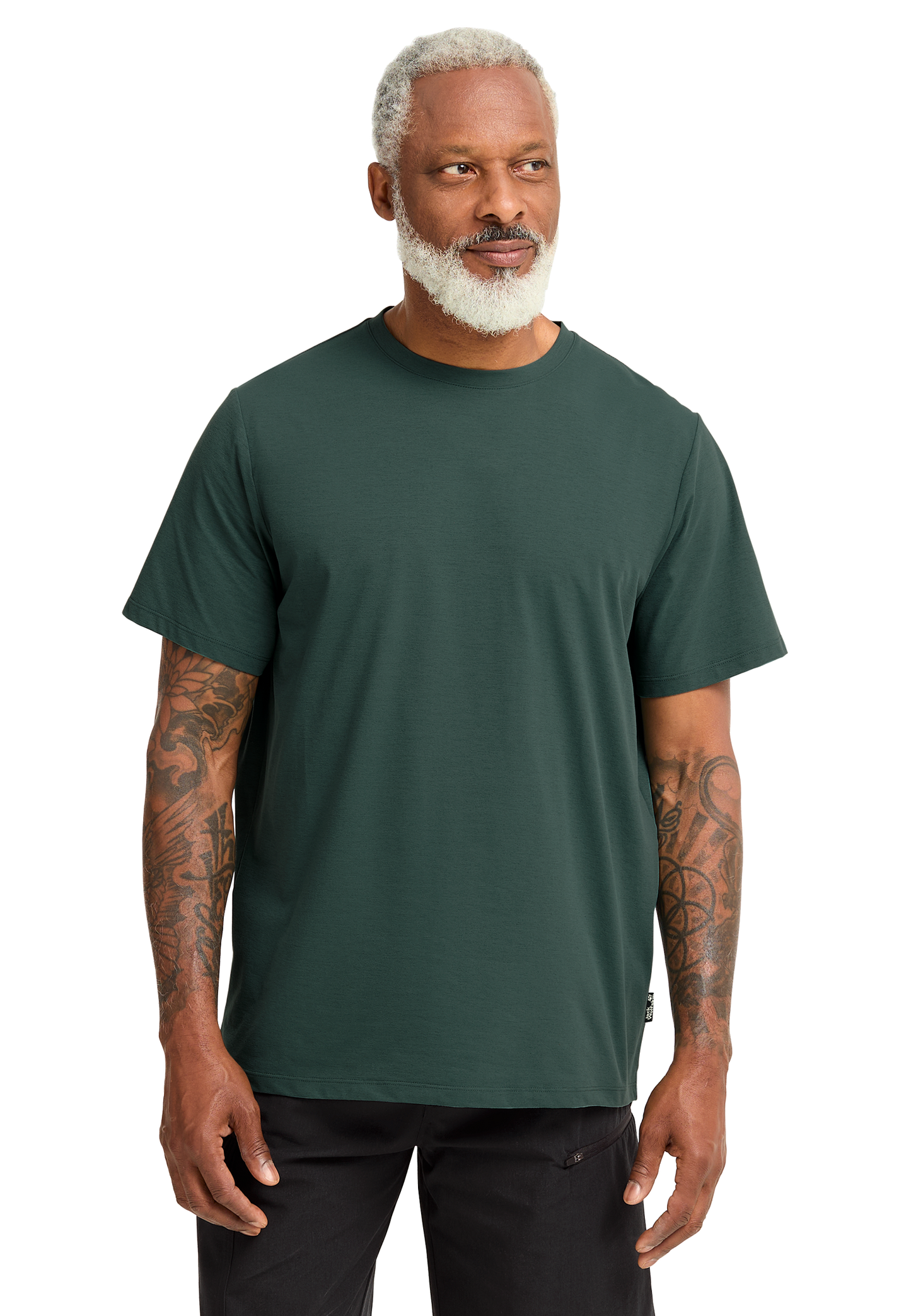 TRAVEL T M